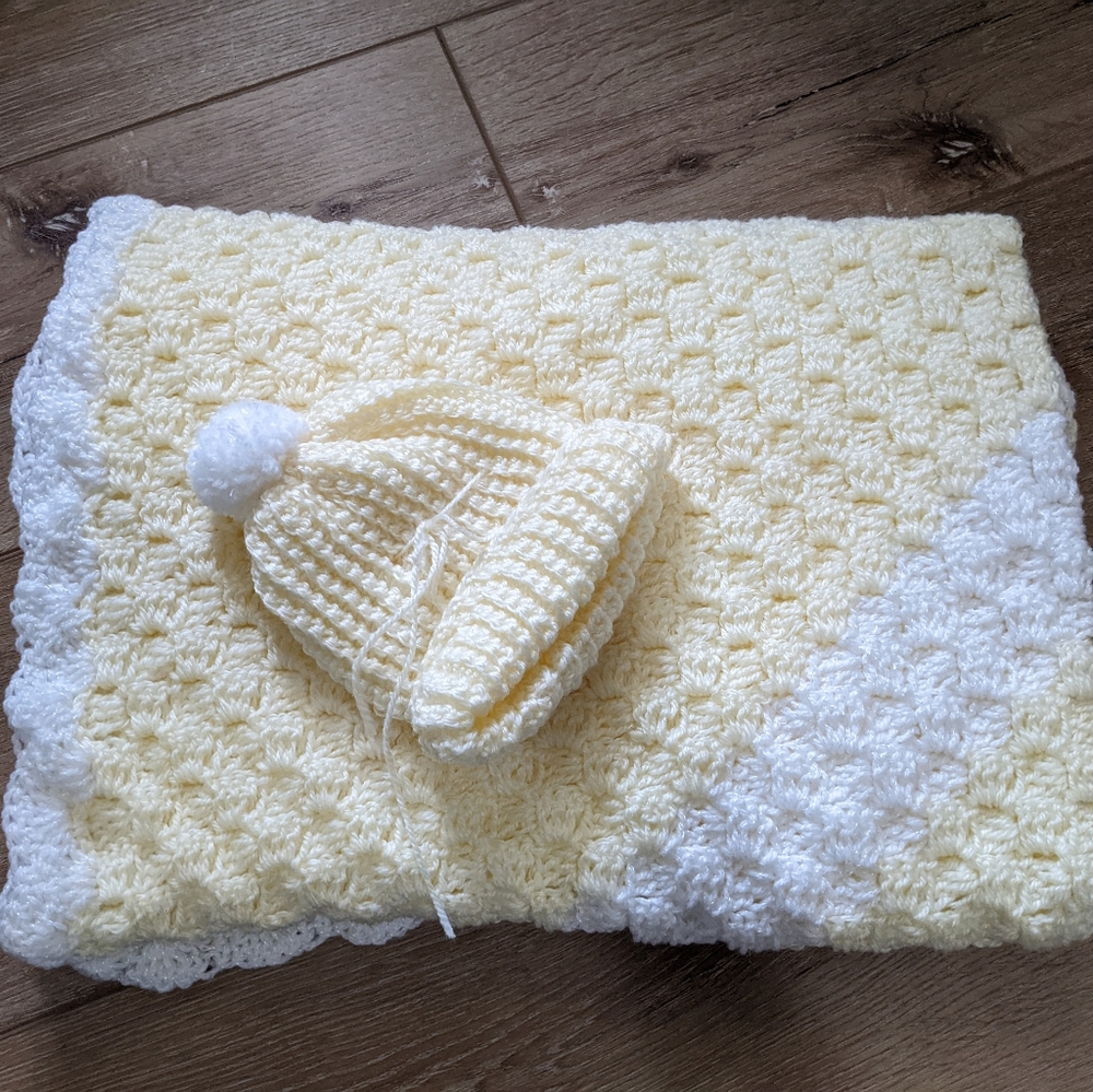 Handmade Crochet baby blanket yellow with matching cap